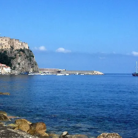 Lägenhet La Porta Sul Mare