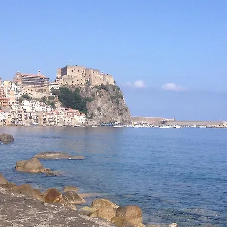 La Porta Sul Mare Apartment Scilla